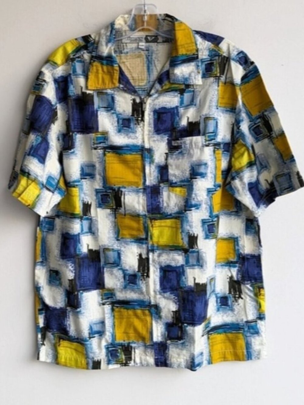 Vintage Guess 100% cotton short sleeve abstract print patchwork shirt